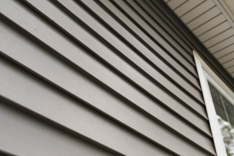 3 Signs It's Time to Replace Your Home's Siding